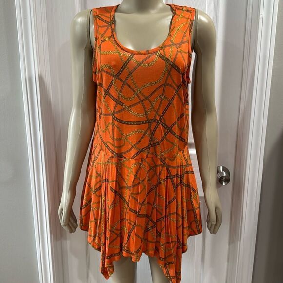 MICHAEL KORS HANDKERCHIEF HEM TANK TOP - Picture 3 of 9